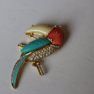 Vintage Unsigned Hattie Carnegie Toucan Primitives on Parade Brooch
